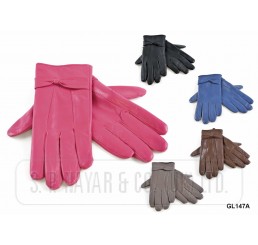 LADIES COLOURED LEATHER GLOVE WITH BOW .