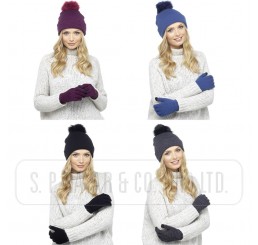 LADIES BOBBLE HAT AND TOUCHSCREEN GLOVE SET.