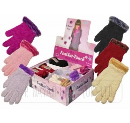 GIRLS HANDY BOUTIQUE FEATHER TOUCH GLOVES. 